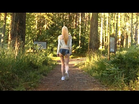 ❤️ Убавата жена полека се движи, а не голо видео Ебате на mk.porno-flix.ru ❌️